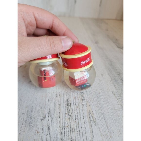Vintage snow globe coke miniature ice cold soda ornament Xmas set - Picture 5 of 6